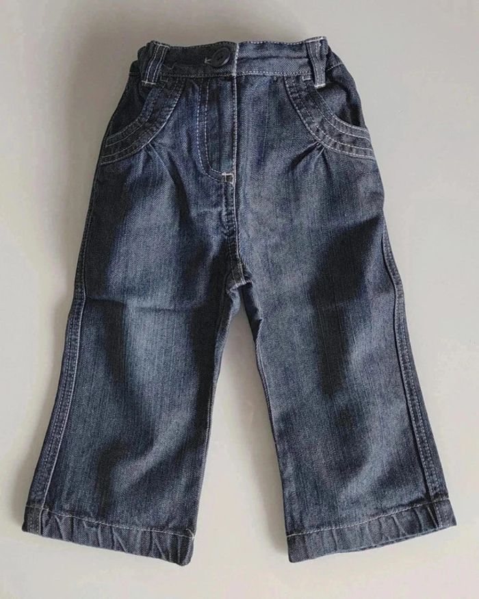 10 € Jean fille Petit Bateau 18 mois
