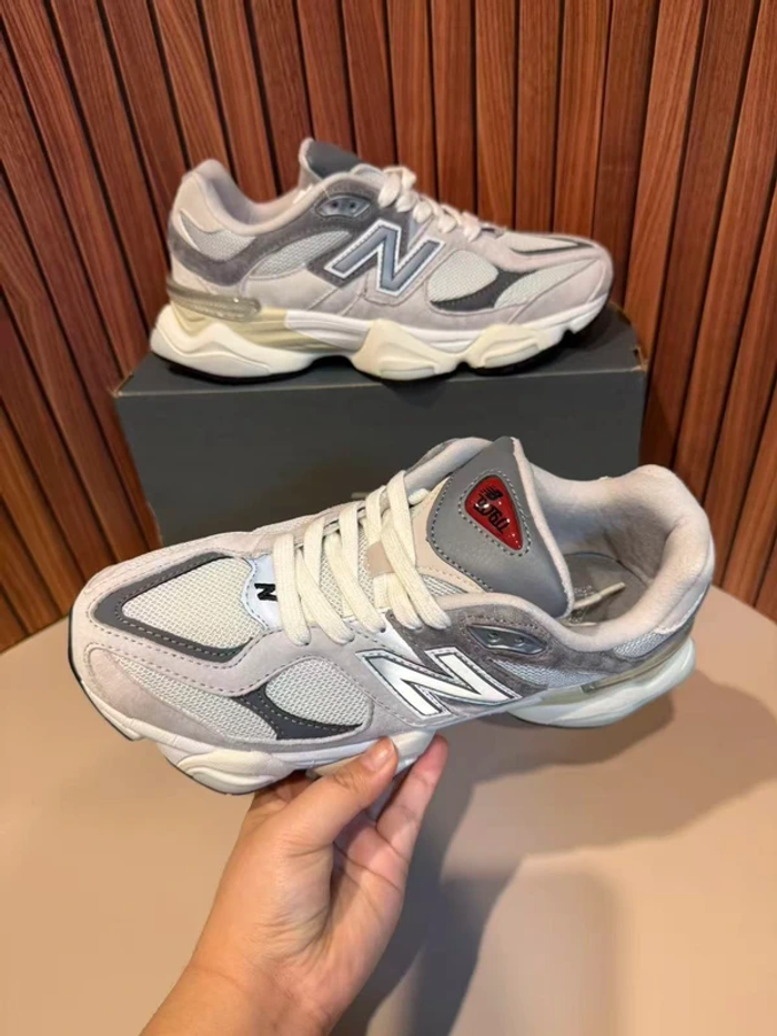 New Balance 9060 Gris 39.5 - photo numéro 2