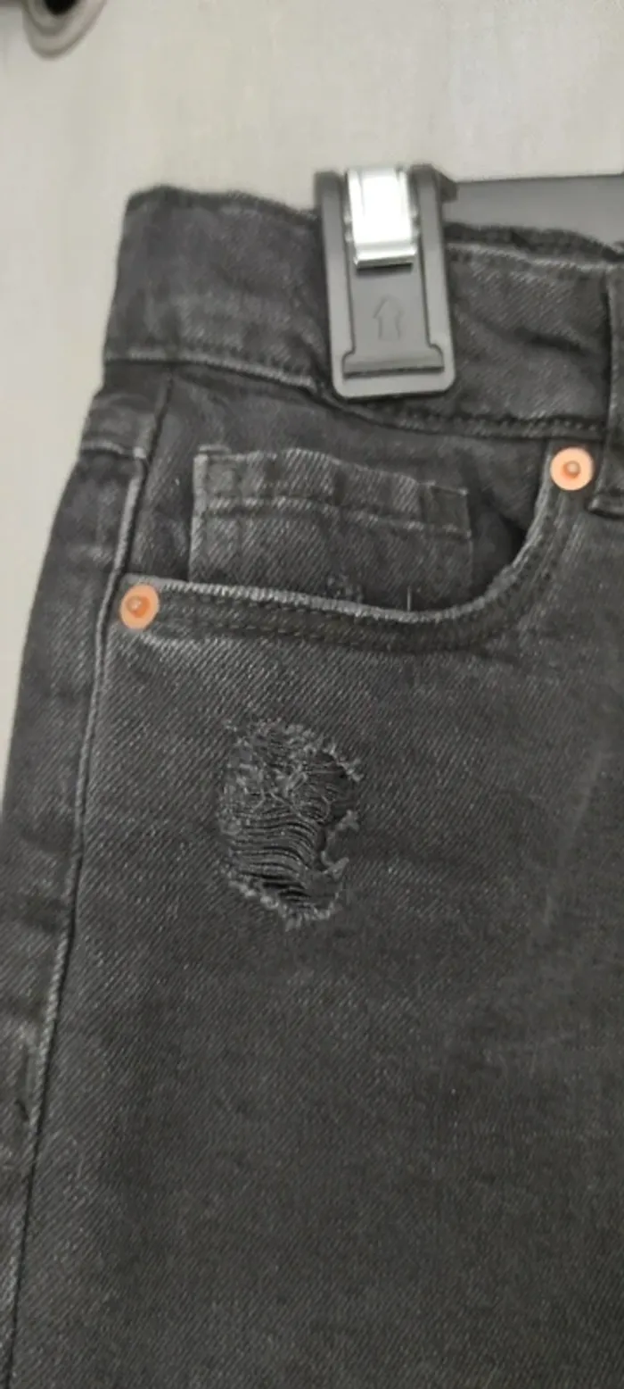 Short noir neuf high waist (taille haute) - photo numéro 3