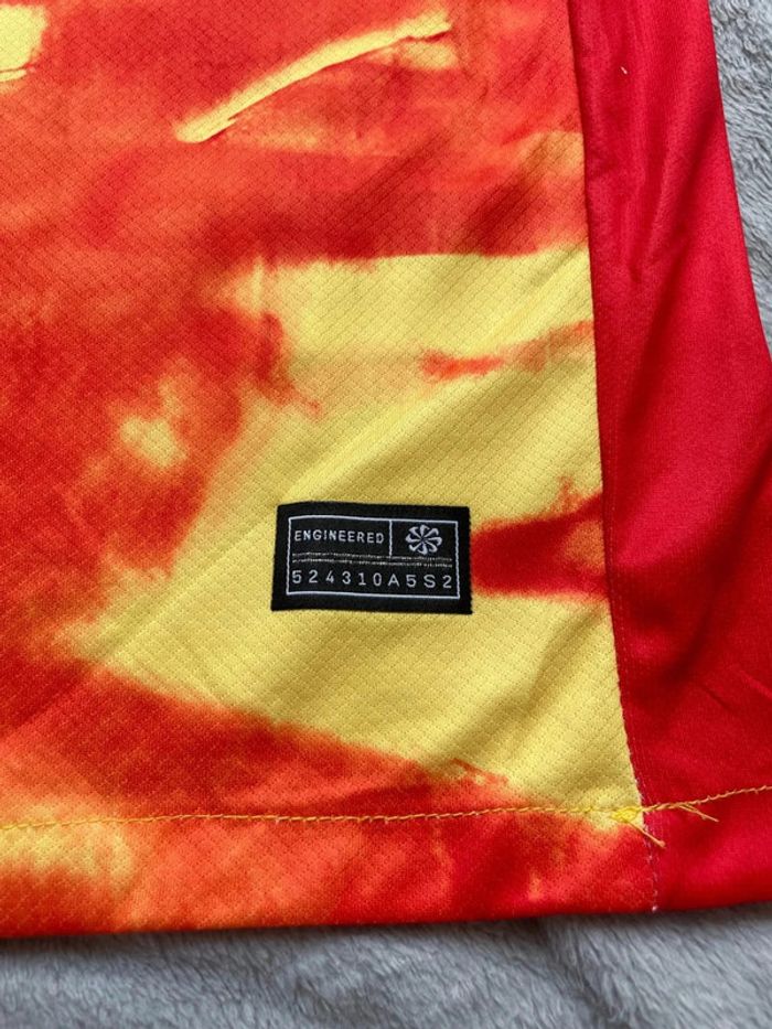Maillot concept foot Barcelone jaune rouge édition Flamme taille M - photo numéro 5