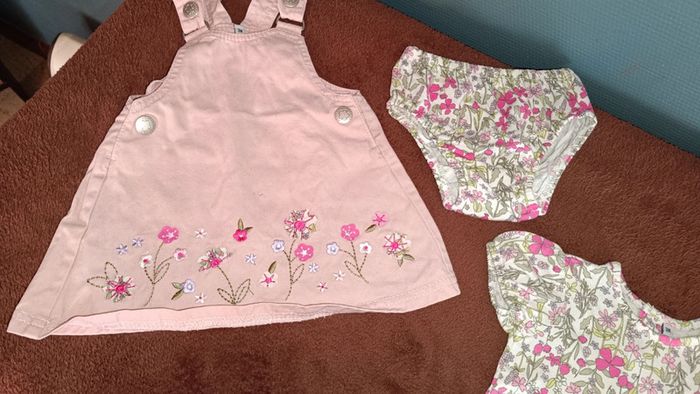 Robe + bloomer + tee shirt manches courtes - photo numéro 2