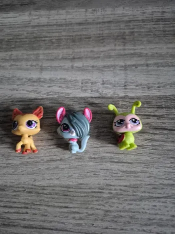 Pet shop miniature