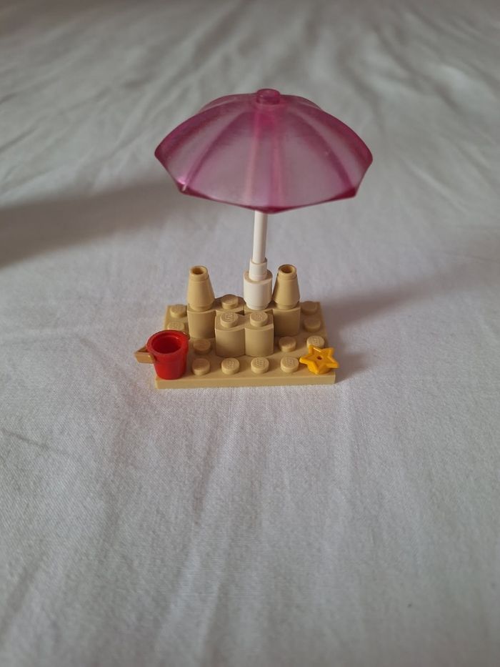 Lego friends 41028 le poste de sauvetage d Emma - photo numéro 2