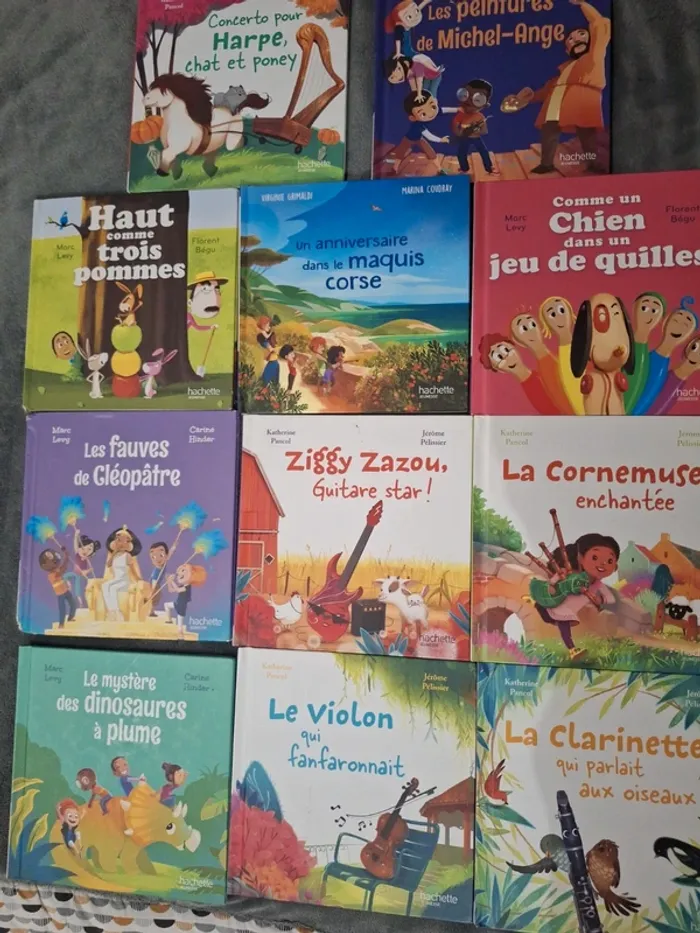 Lot de 11 livres