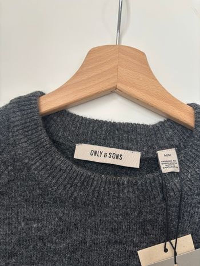 Pull ras de cou gris foncé en maille homme only & sons neuf avec étiquette- taille M - photo numéro 6