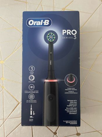 Brosse à dent oral b pro série 3