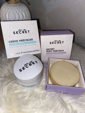 Savon lait de chèvre+crème Pin up secret