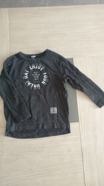 T-shirt manches longue kiabi 3 ans