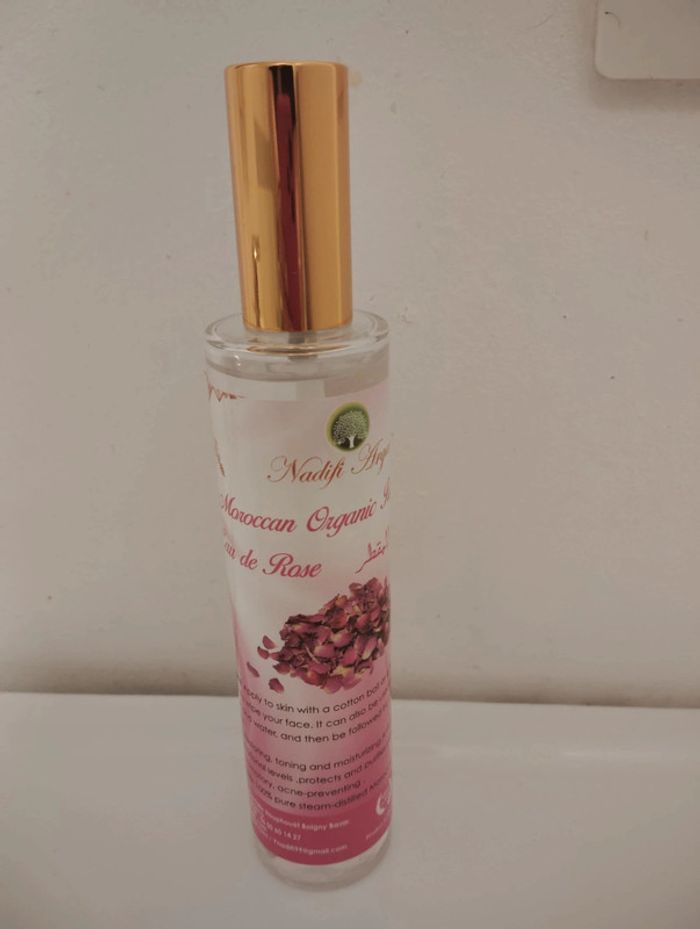 Lot Eau et masque à l'eau de rose 🌹 - photo numéro 2