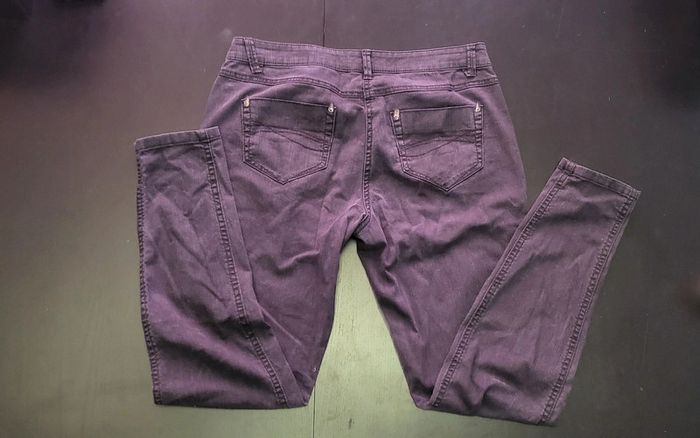 Pantalon noir - photo numéro 2