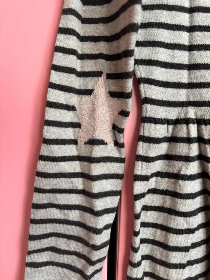 Robe pull H&M 122/128 8 ans - photo numéro 4