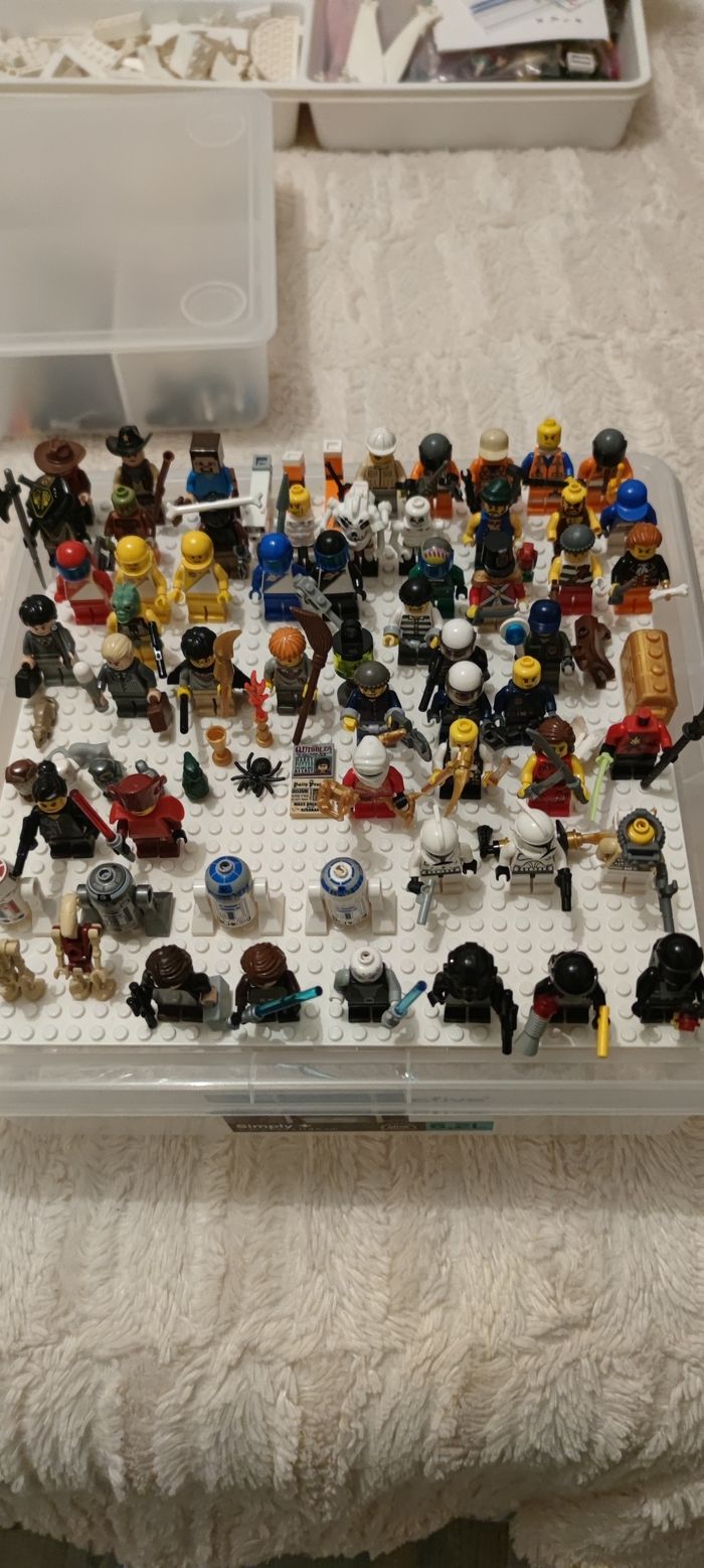 Gros lot de figurines lego star wars, Ninjago, Harry Potter, Minecraft, Technic, City - photo numéro 2