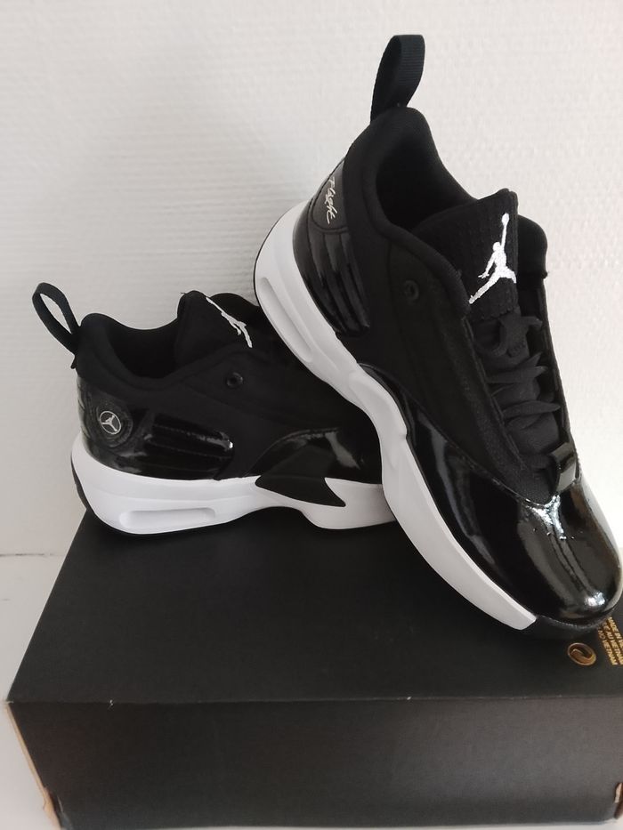 Jordan 4 RM black GS