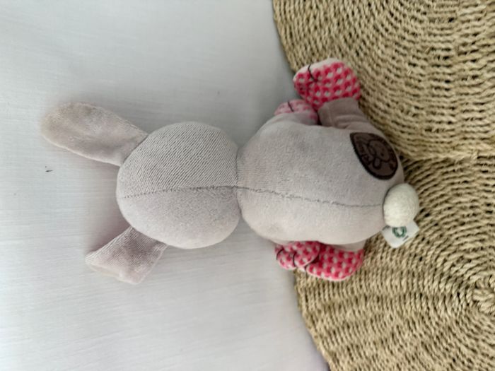 Lapin NATURE & DECOUVERTE doudou peluche câlin - photo numéro 3