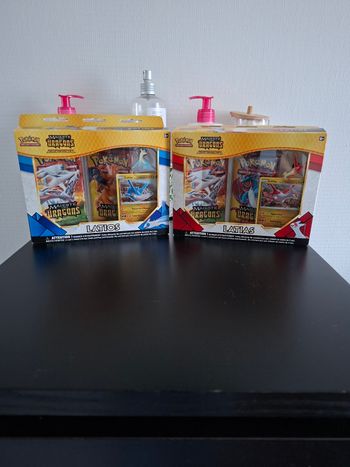 Coffret Majestée des Dragons Latios et Latias