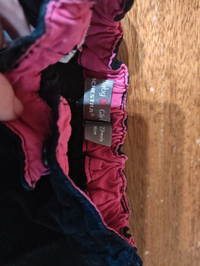 Short noir en velours fille taille 23 mois - photo numéro 2