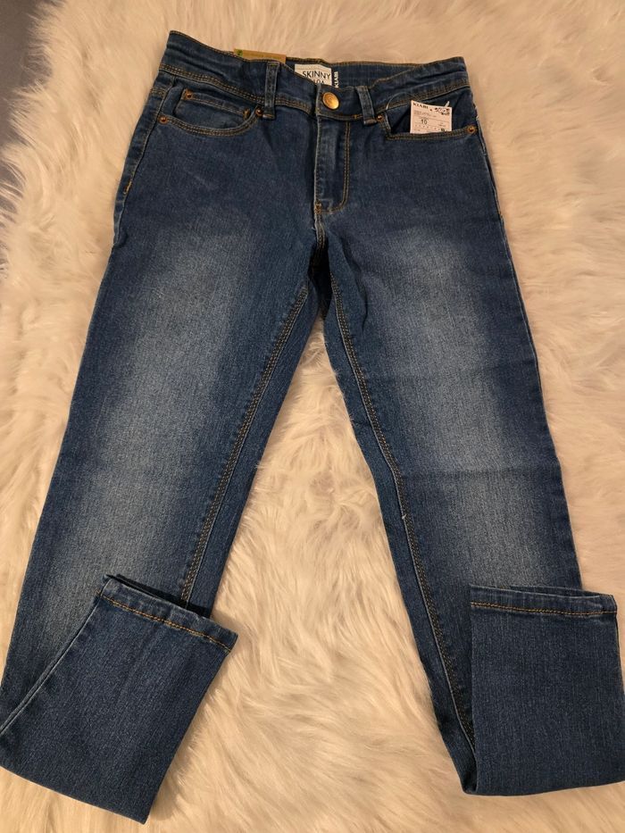 Neufs (non portés) 🩷😍🤩sweat molleton et jeans skinny 10 ans fille 🩷😍🤩 - photo numéro 4