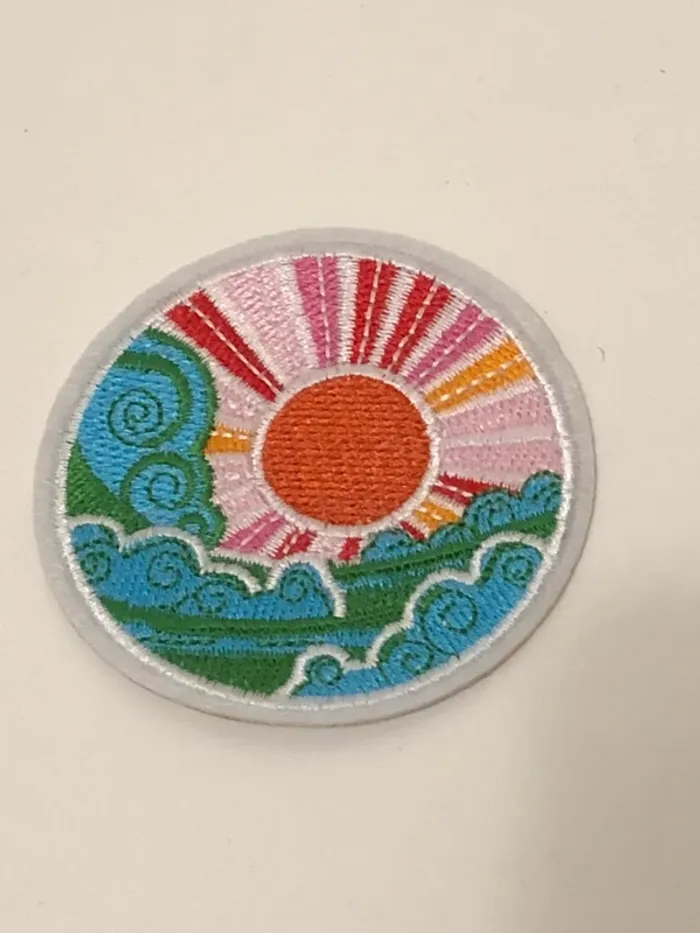 Ecussons patch brodé mer soleil Neuf
