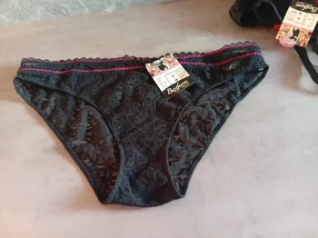 Culottes dentelles taille 44