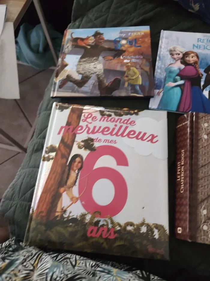 Lot de 4 livres disney - photo numéro 2