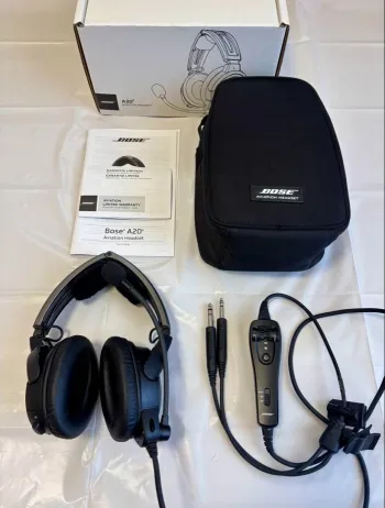 Casque d'aviation BOSE A20 avec Bluetooth et deux prises en parfait état, 30h de vol
