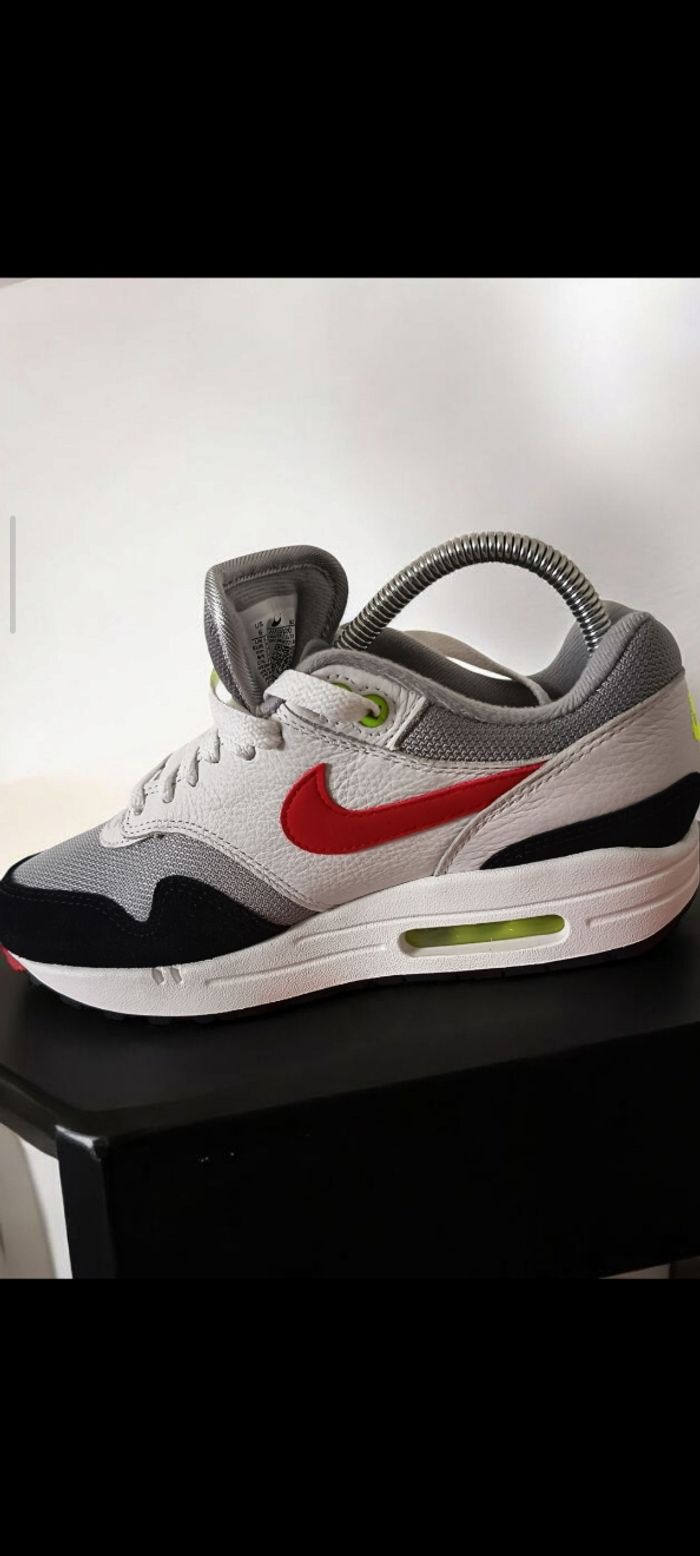 Basket Air max one - photo numéro 2
