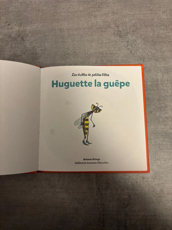 Livre les drôles de petites bêtes, Huguette, la guêpe - photo numéro 3