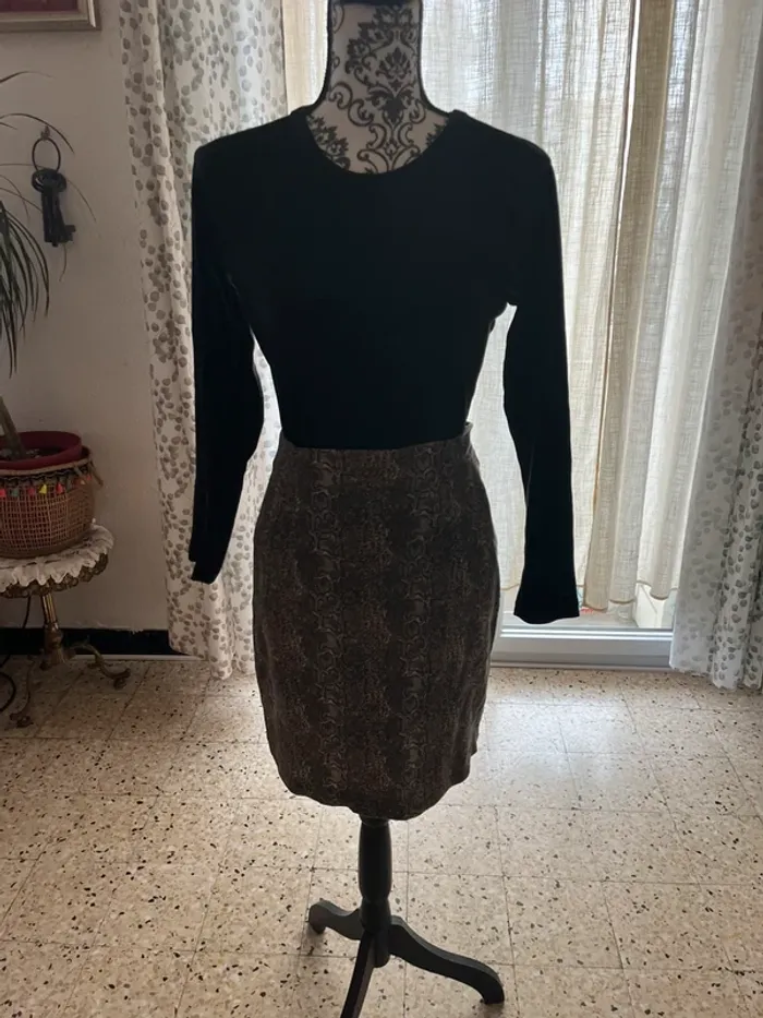 Tailleur jupe Q.H.T - photo numéro 8