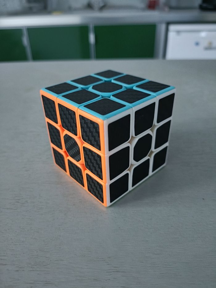 Rubik's cube de vitesse - photo numéro 2