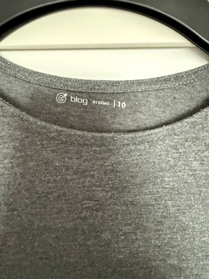 Tee shirt dinosaure - photo numéro 3