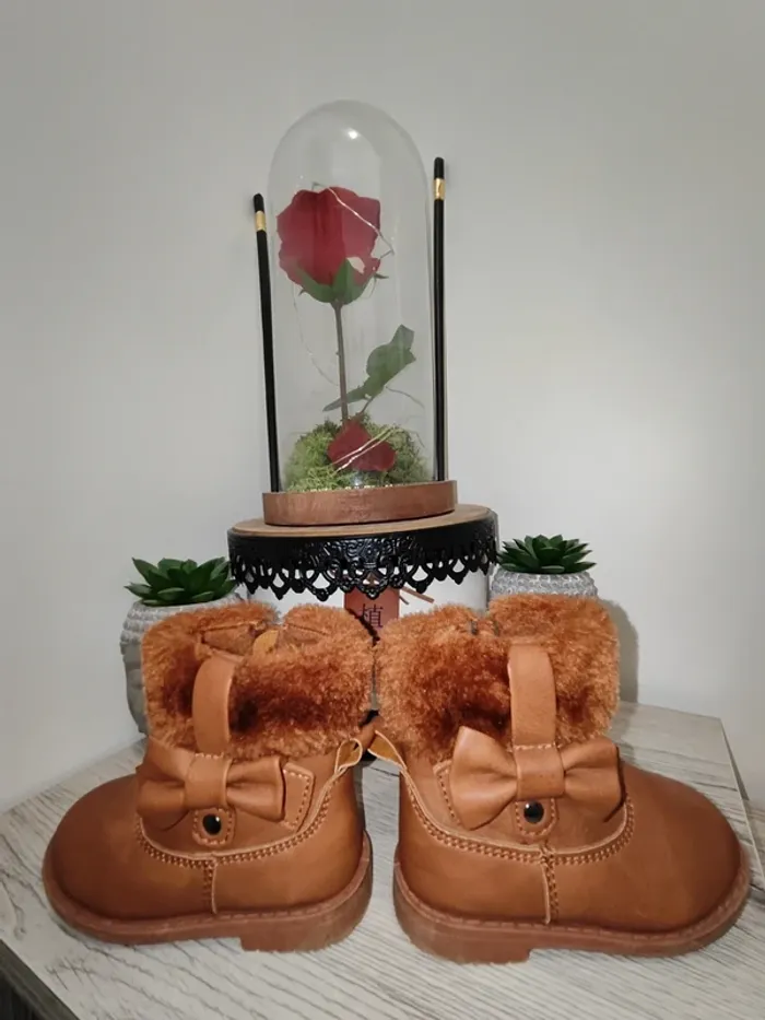Bottines taille 19 - photo numéro 4