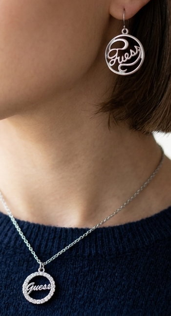 Lot Guess Argenté - Pendentif Strass + Boucle d'oreille Unique