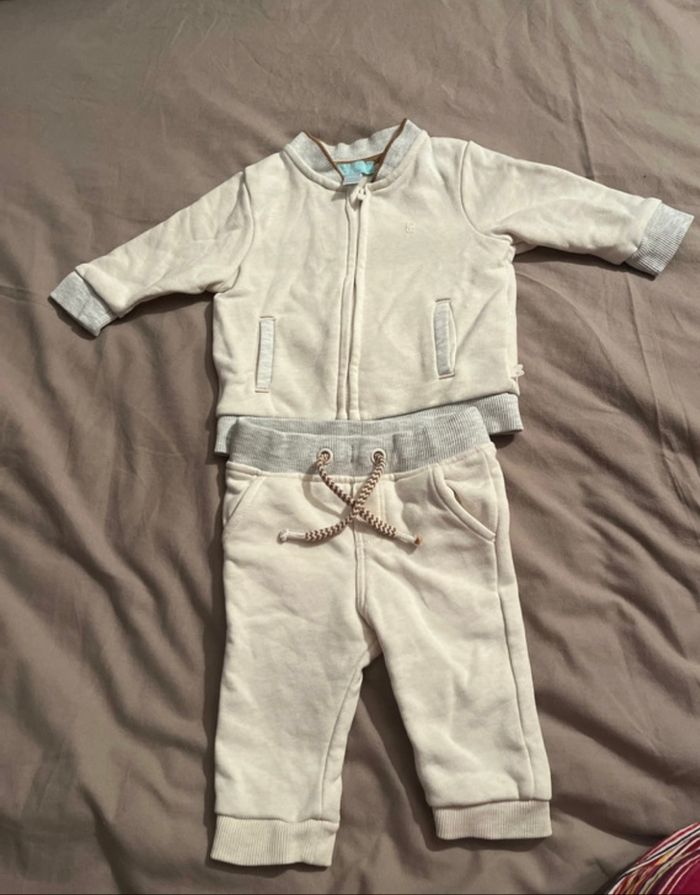 Ensemble okaidi