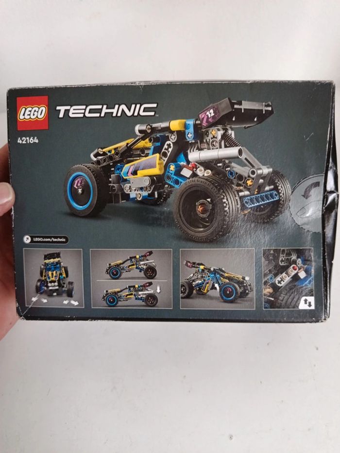 Lego technic la buggy tout terrain - photo numéro 3