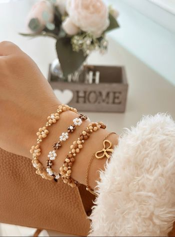 Bracelets fleurs beige 🤎