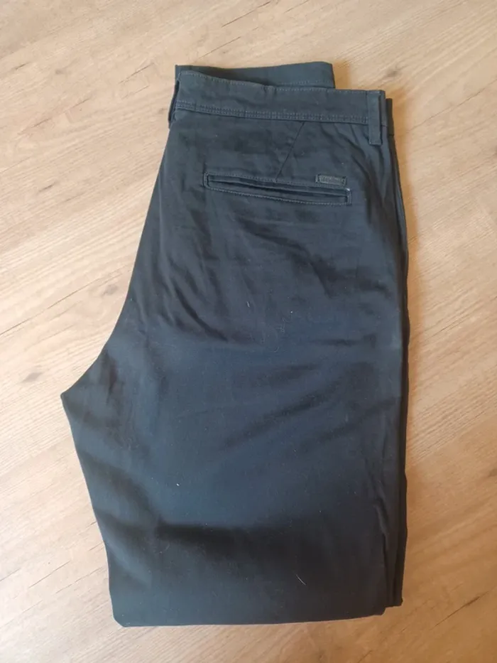 Chino slim 34x32