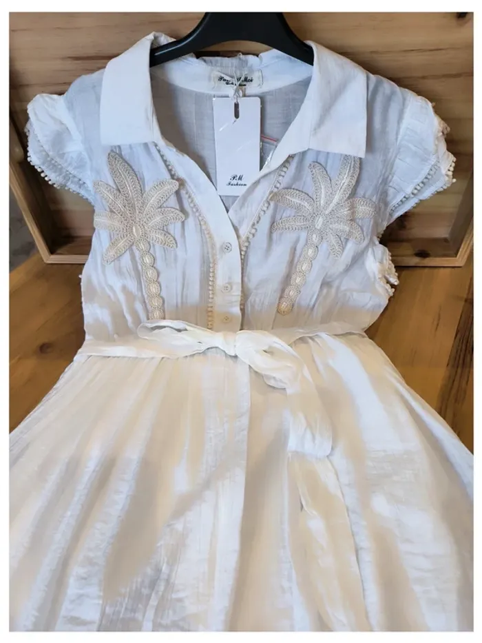 Robe longue d'été brodé blanc palmier m 38