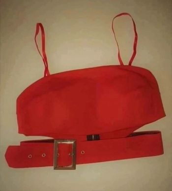 Crop top rouge