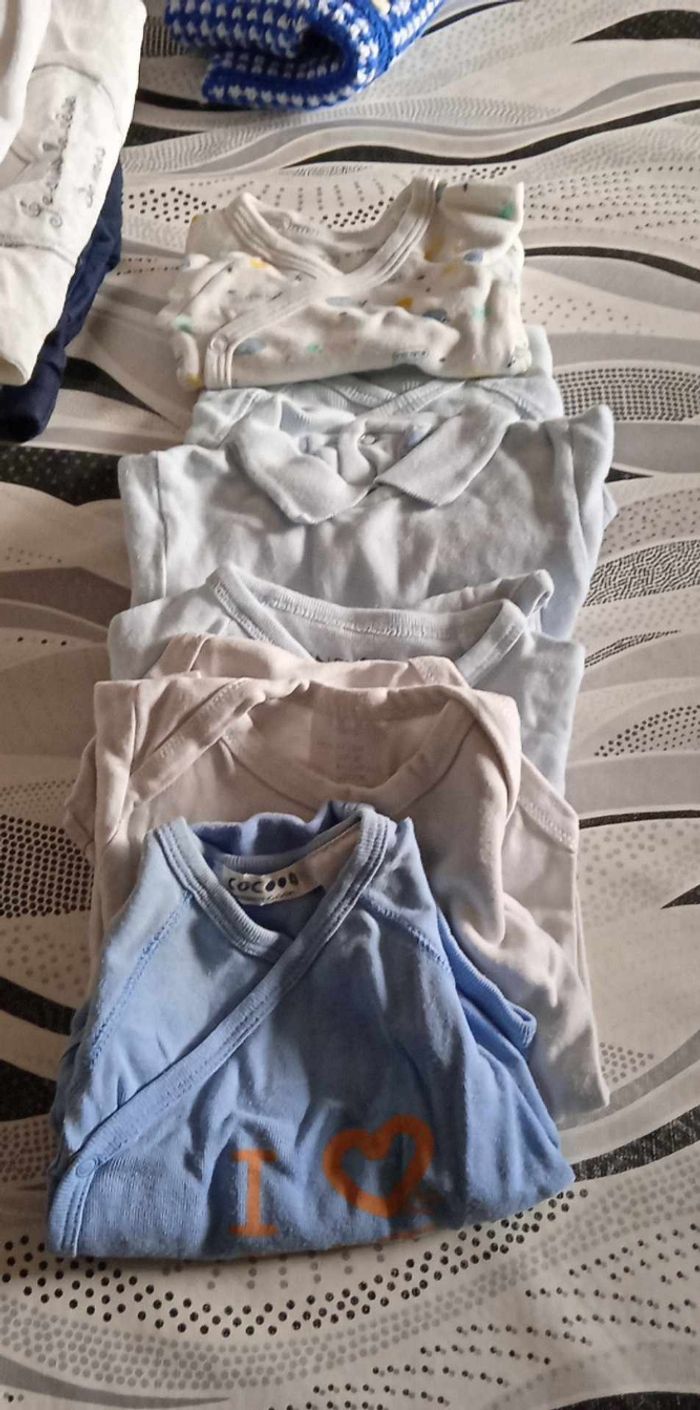 Vêtements garçon 1 mois - photo numéro 5