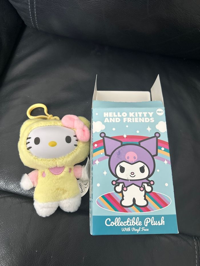 Peluche Hello Kitty - photo numéro 2