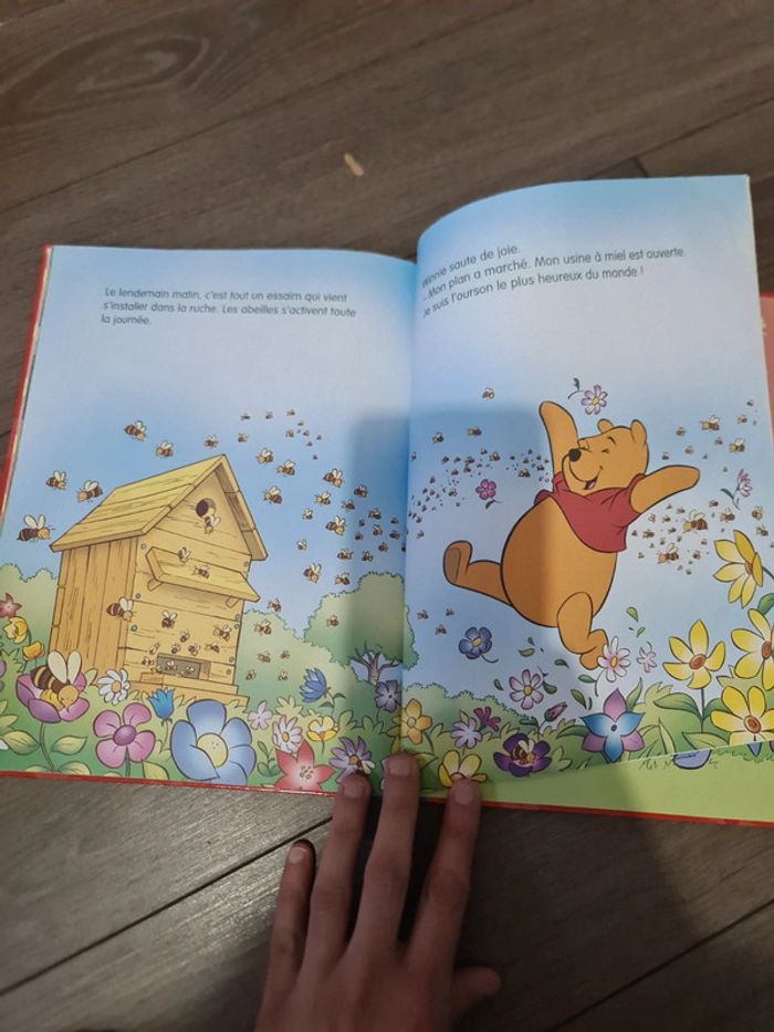Livre enfant winnie l'ourson  le jardin fleuri - photo numéro 3