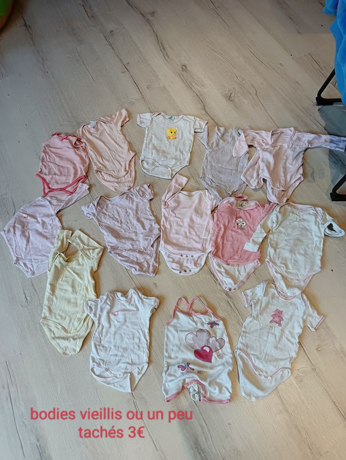 Lot Vêtements 6 mois fille