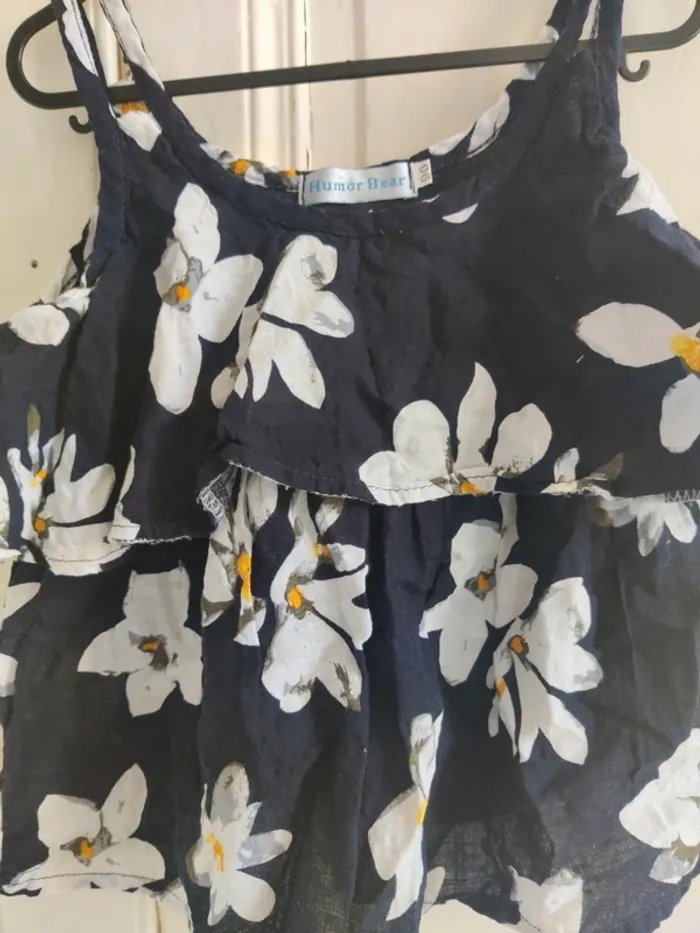 Joli Top type bolero 90 cm environ 2-3 ans - photo numéro 2