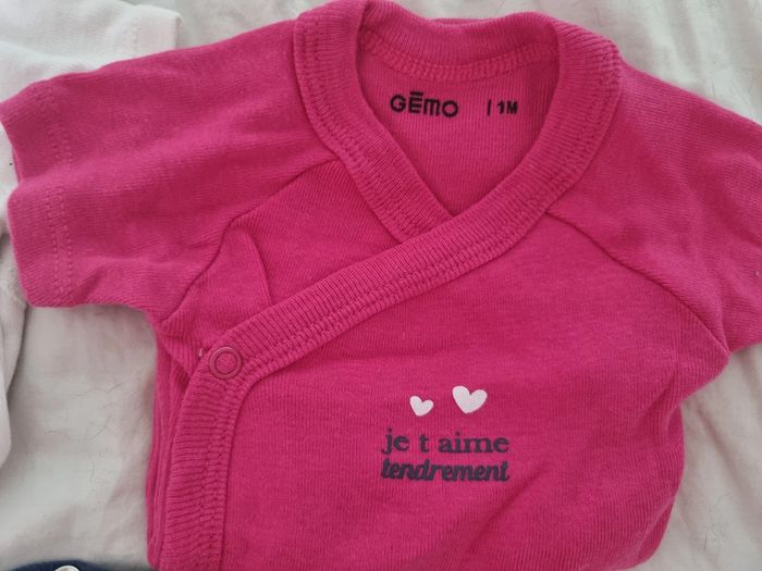 Lot de 3 bodies 1 mois - photo numéro 3