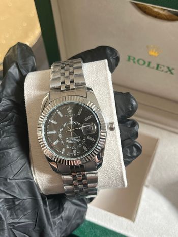 Montre arg/fond noir