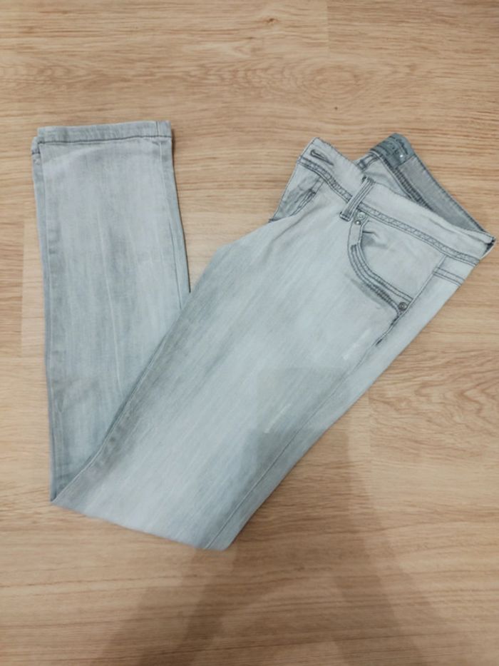 Jeans gris stradivarius