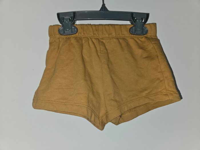 Short bébé