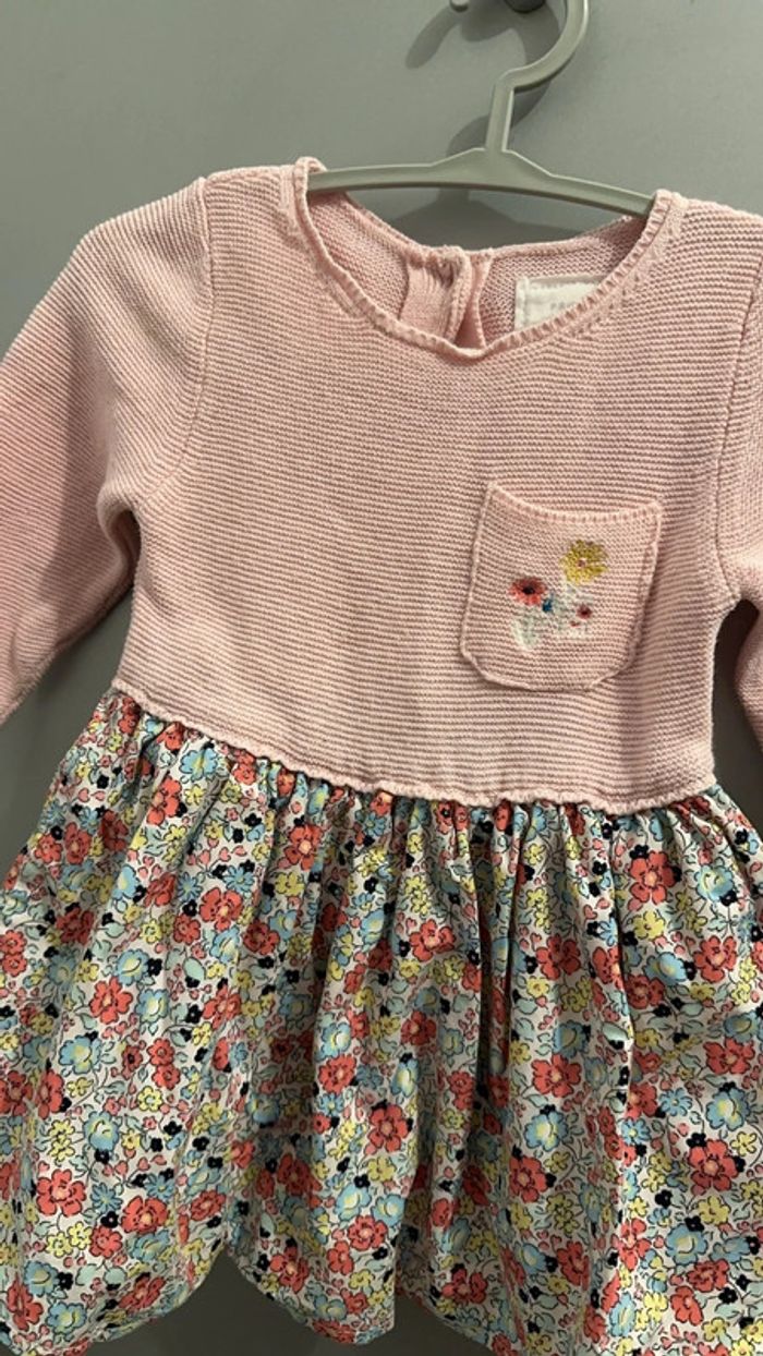 Robe fleurie - photo numéro 2