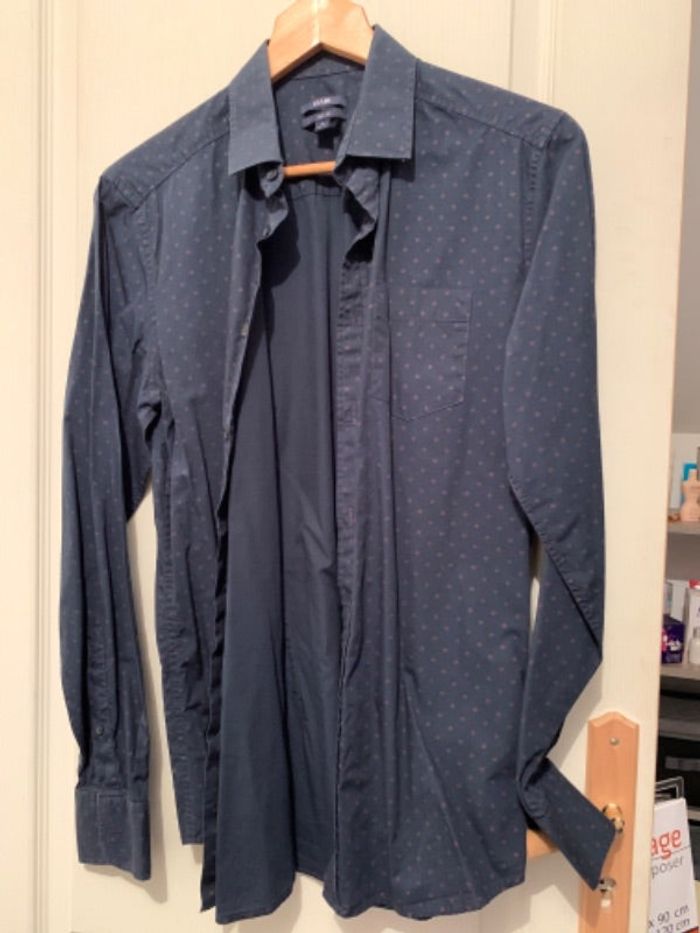 Chemise bleu Marine avec petit motif Bordeaux