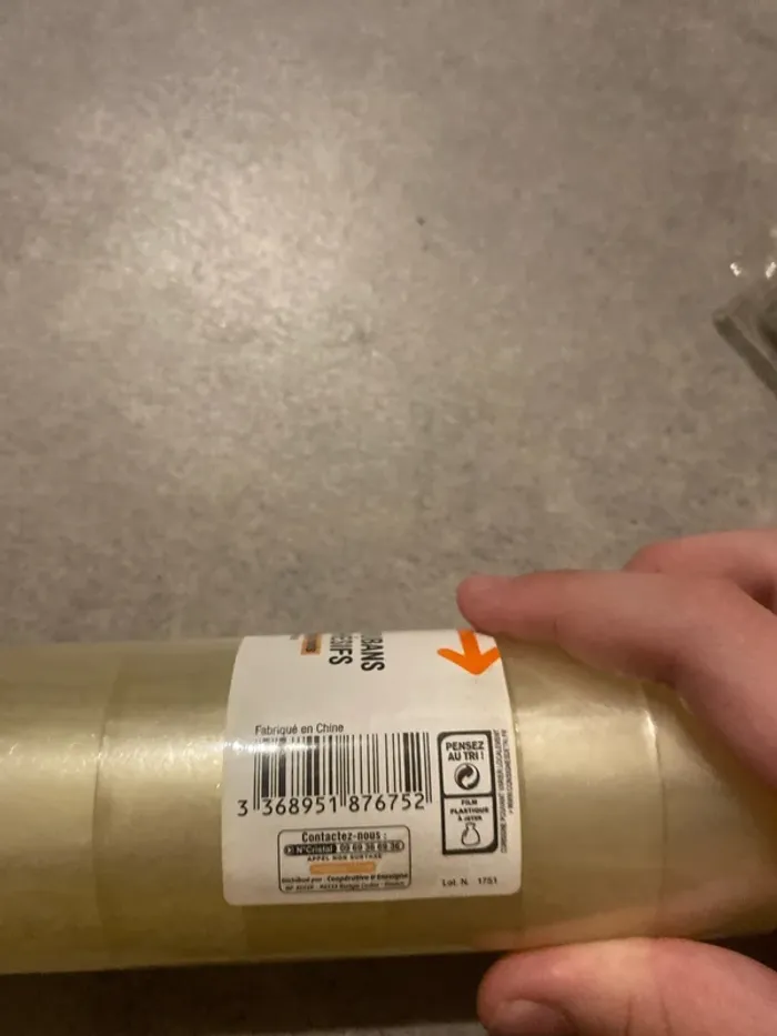 Lot de scotch pâte à fixe colle 4 feutres effaçable - photo numéro 3